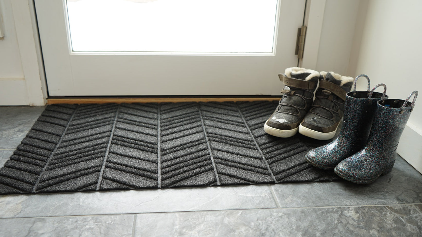 WaterHog Luxe low-profile, all-weather indoor/outdoor entrance mat.