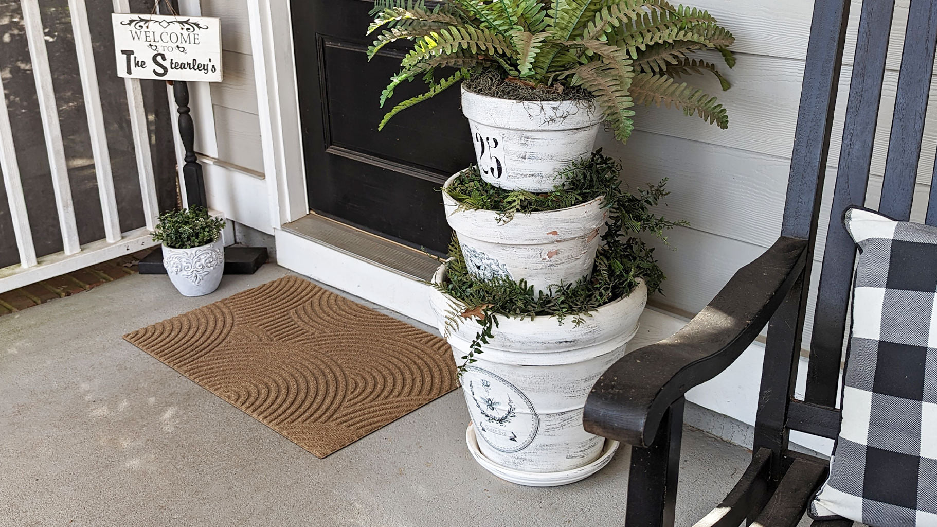 Stylize your front door with Matterly Mats