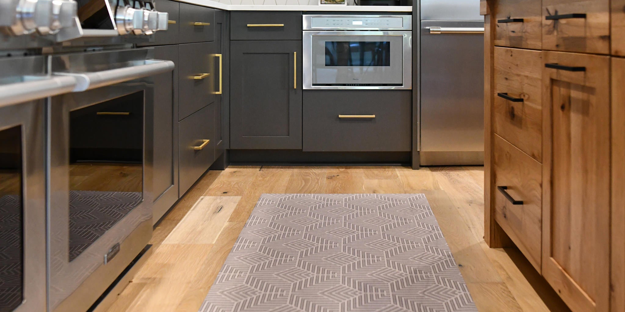 Un-Rug Diamond Deco mat protecting kitchen floors.