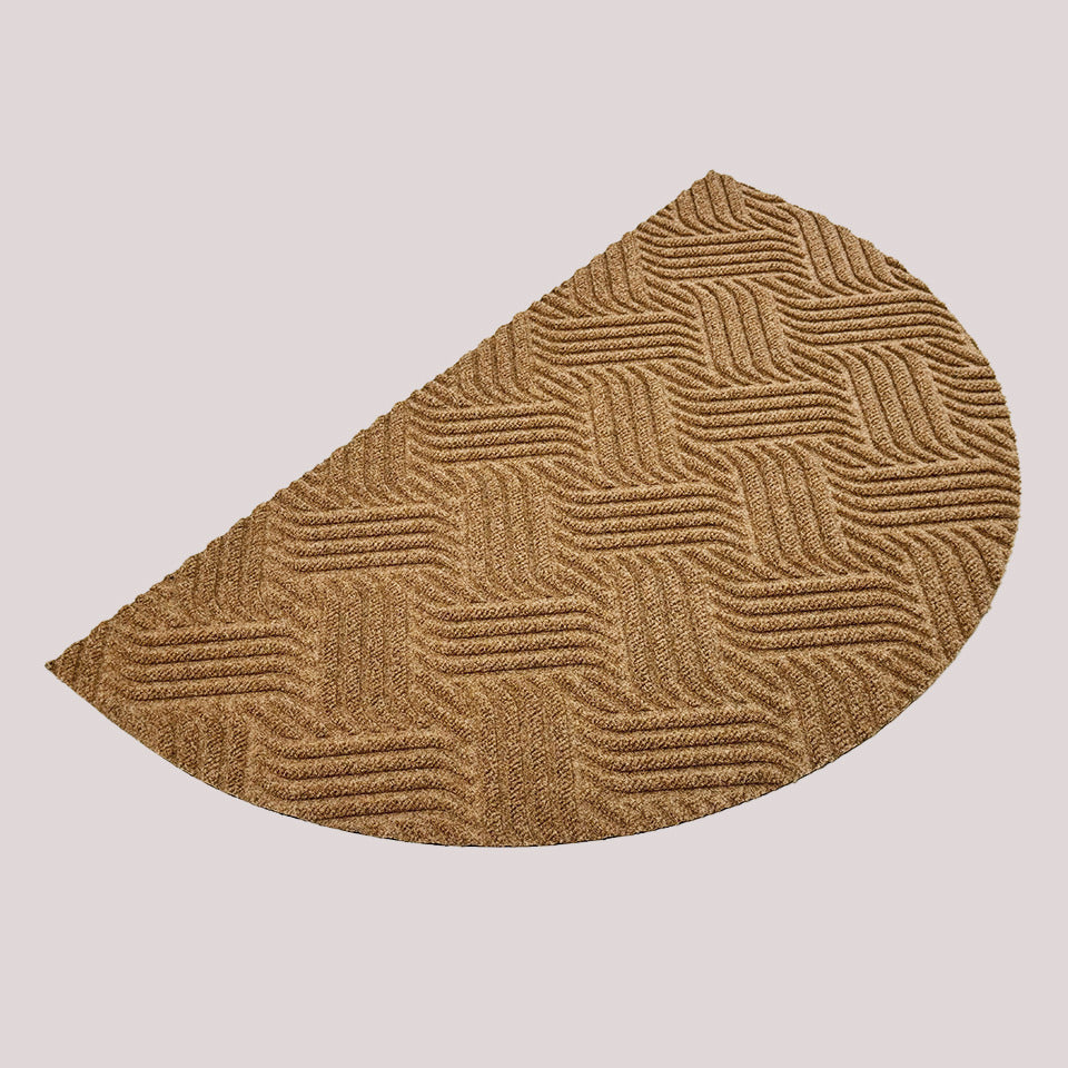 WaterHog Luxe’s Heymaker all-weather, indoor/outdoor mat shown in the color wheat.