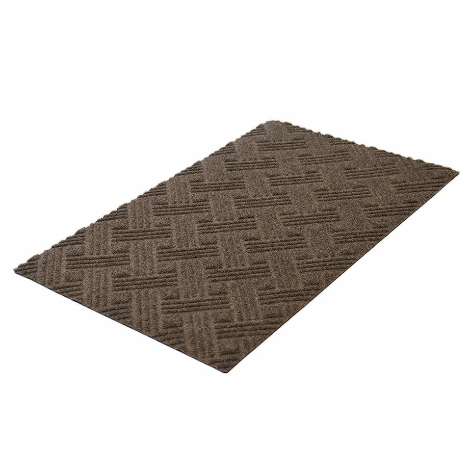 Angled single door sized WaterHog Luxe classic thatch all-weather rubber-backed doormat in greige (grey/beige).