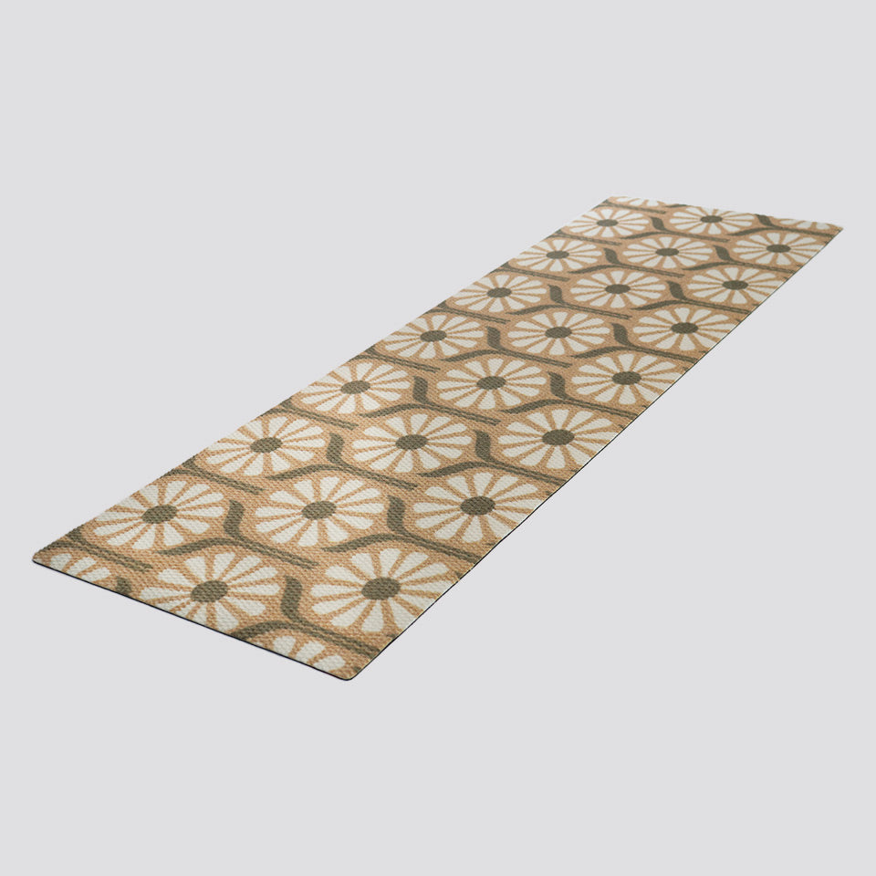 Retro Daisies Double Doormat - Coir White Angle