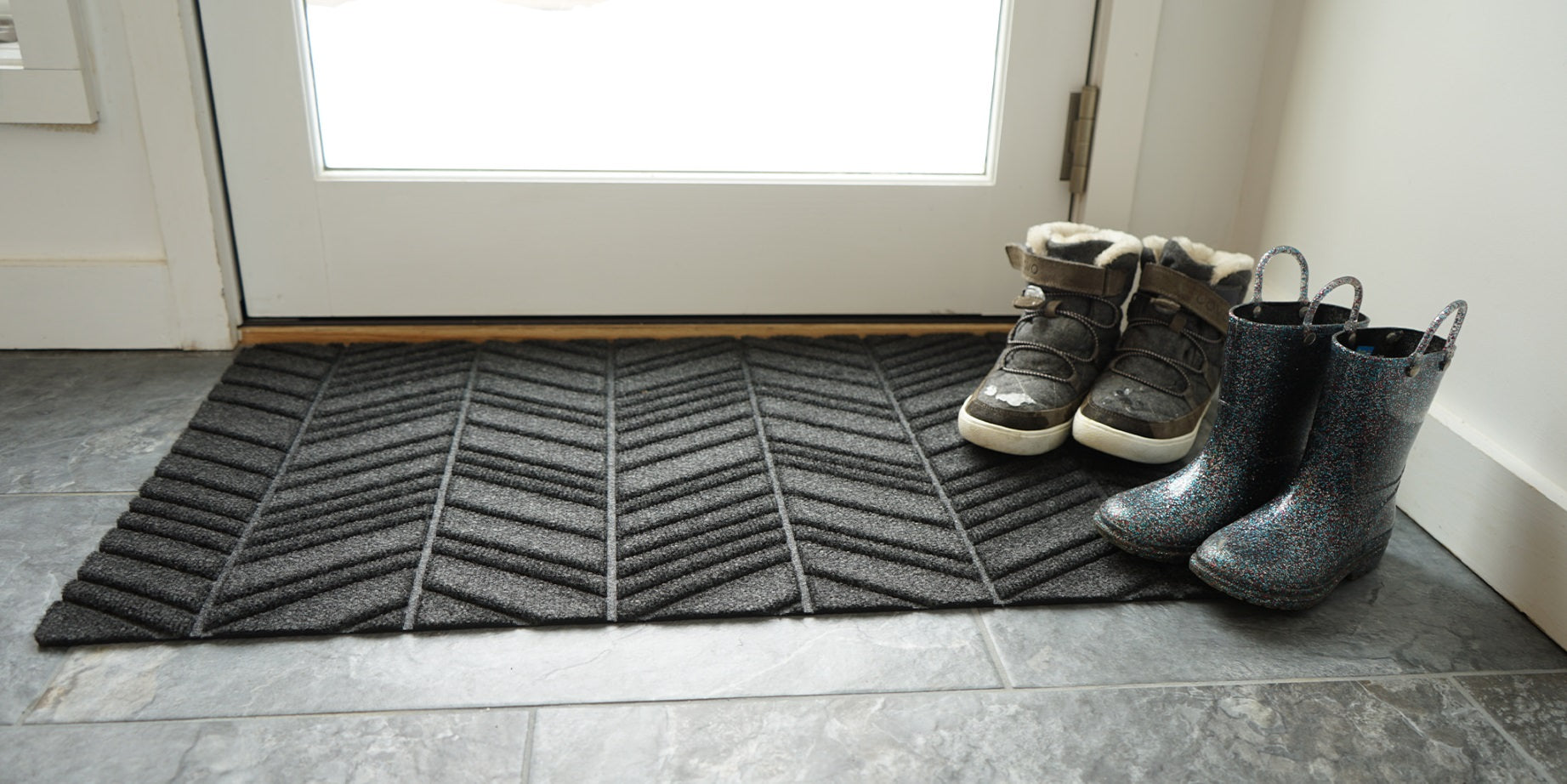 WaterHog Luxe low-profile, all-weather indoor/outdoor entrance mat.