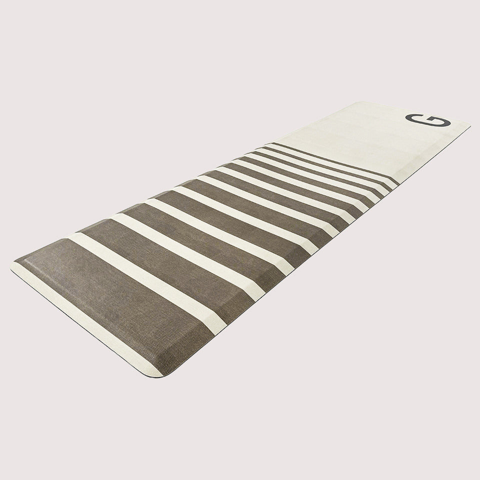 Long anti-fatigue monogrammed runner in classic striped design 