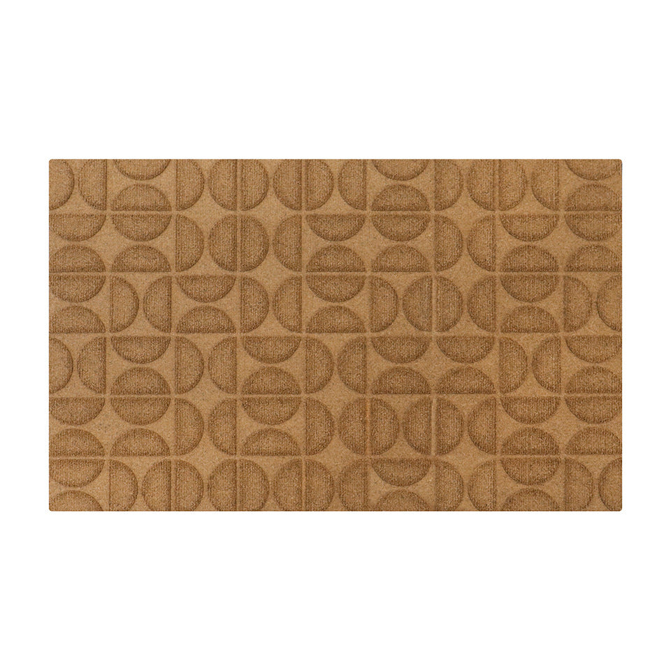 All-weather Hourglass mat with semi-circle alternating pattern in wheat.