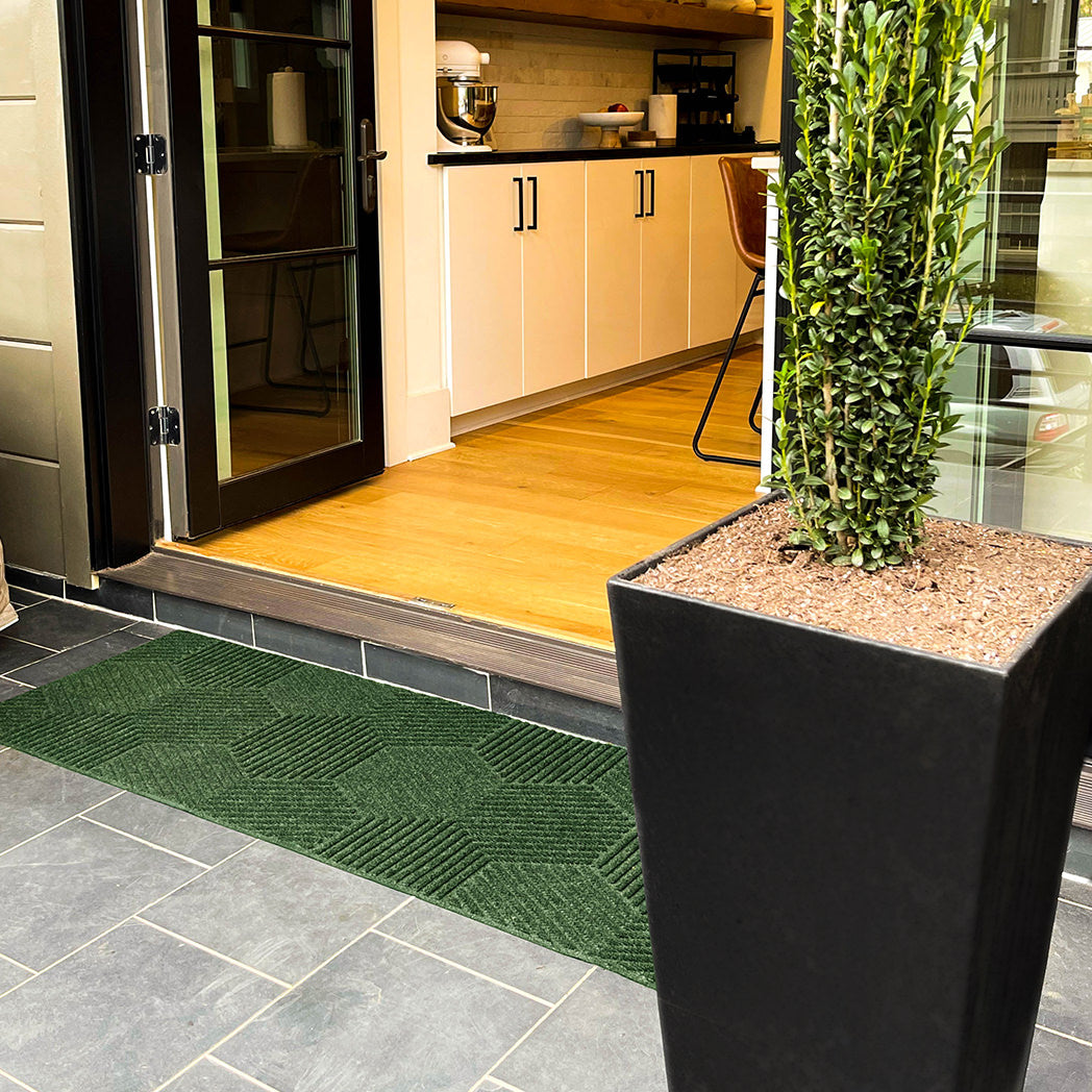 WaterHog Luxe all-weather, durable entrance doormat with incredible style.