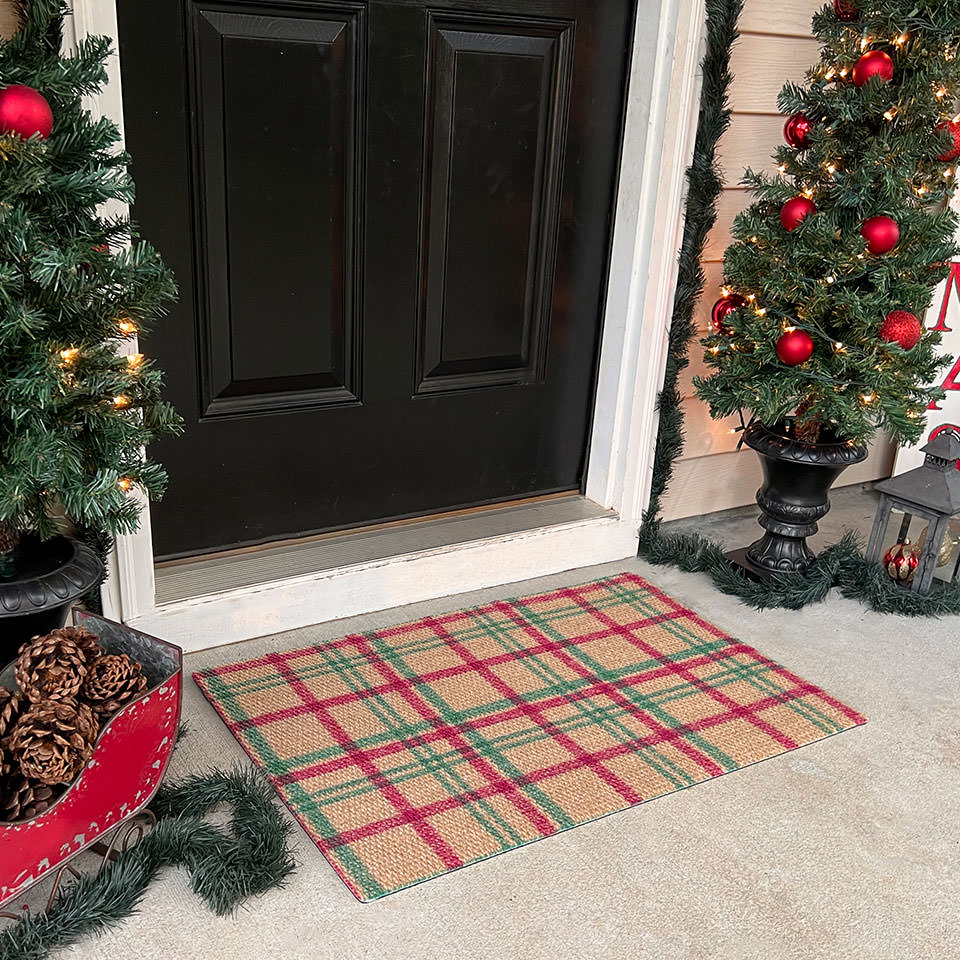 Coir green and red traditional holiday glen plaid doormat for Christmas